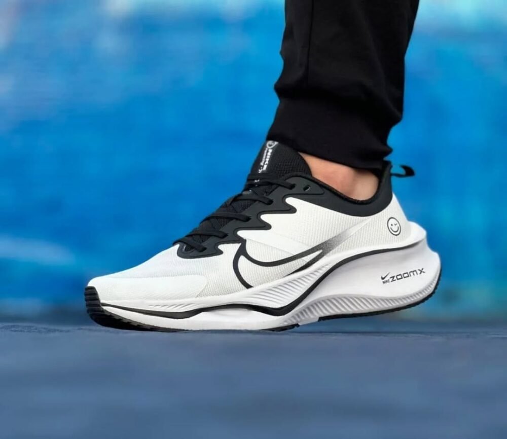 NIKE AIR ZOOM X SMILEY EDITION WHITE BLACK