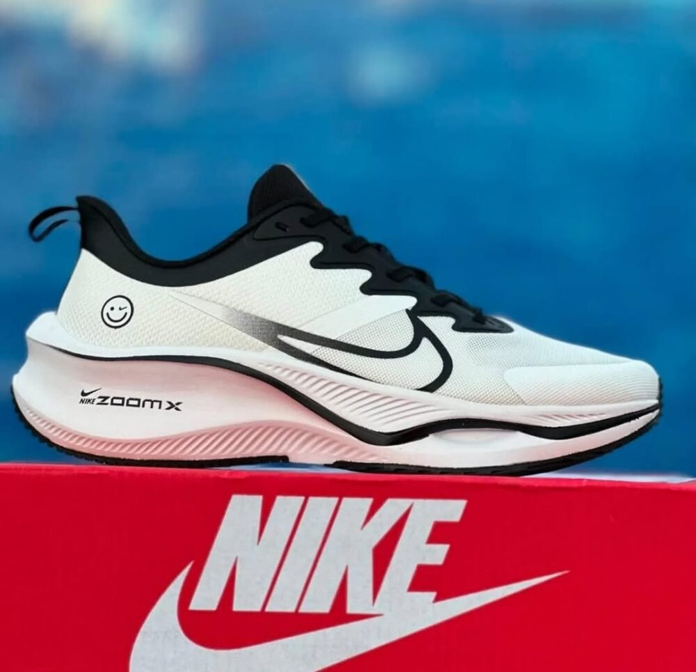 NIKE AIR ZOOM X SMILEY EDITION WHITE BLACK - Image 4
