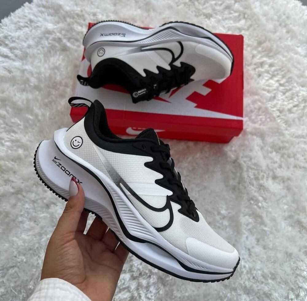 NIKE AIR ZOOM X SMILEY EDITION WHITE BLACK - Image 2